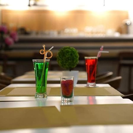 Elohim Hotel Sentani Jayapura Zewnętrze zdjęcie