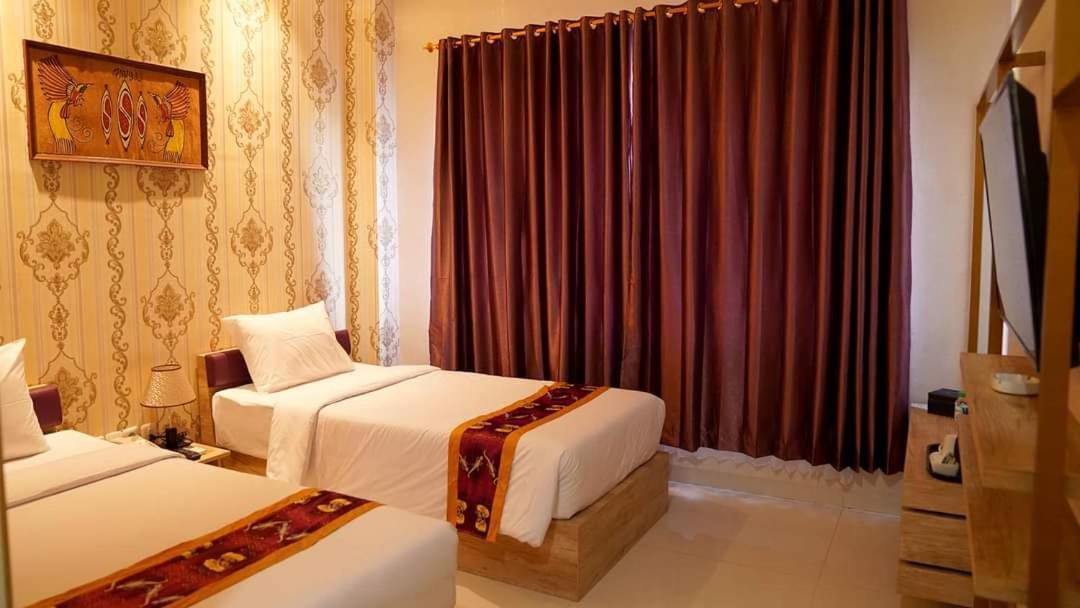 Elohim Hotel Sentani Jayapura Zewnętrze zdjęcie