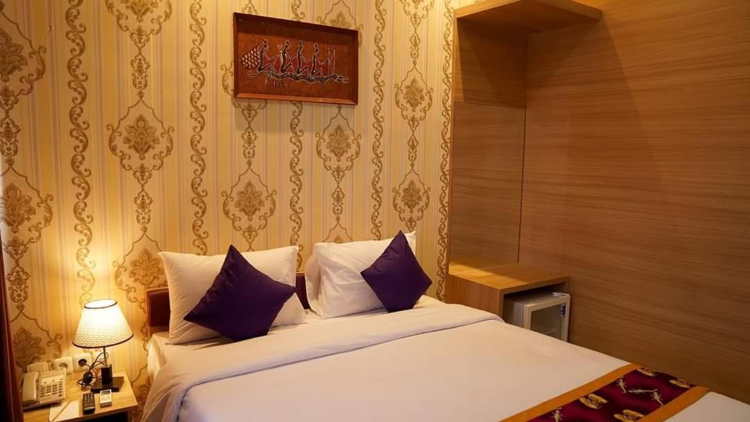 Elohim Hotel Sentani Jayapura Zewnętrze zdjęcie